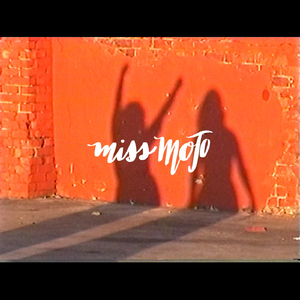 百庋度搜索欧洲老太婆与孙子乱伦视频
